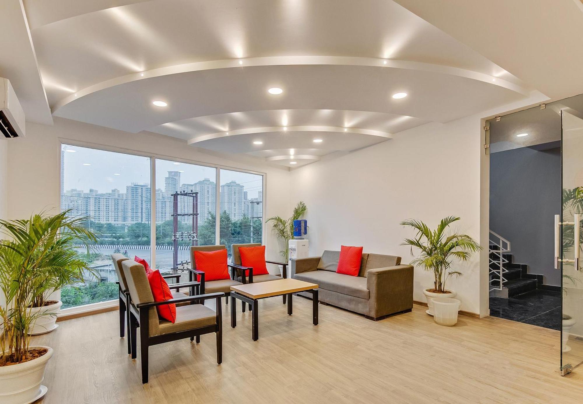 Townhouse Sector 49 Near Logix City Centre Noida Bagian luar foto